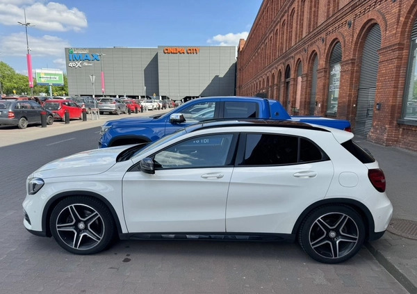 Mercedes-Benz GLA cena 79000 przebieg: 230000, rok produkcji 2017 z Białystok małe 46